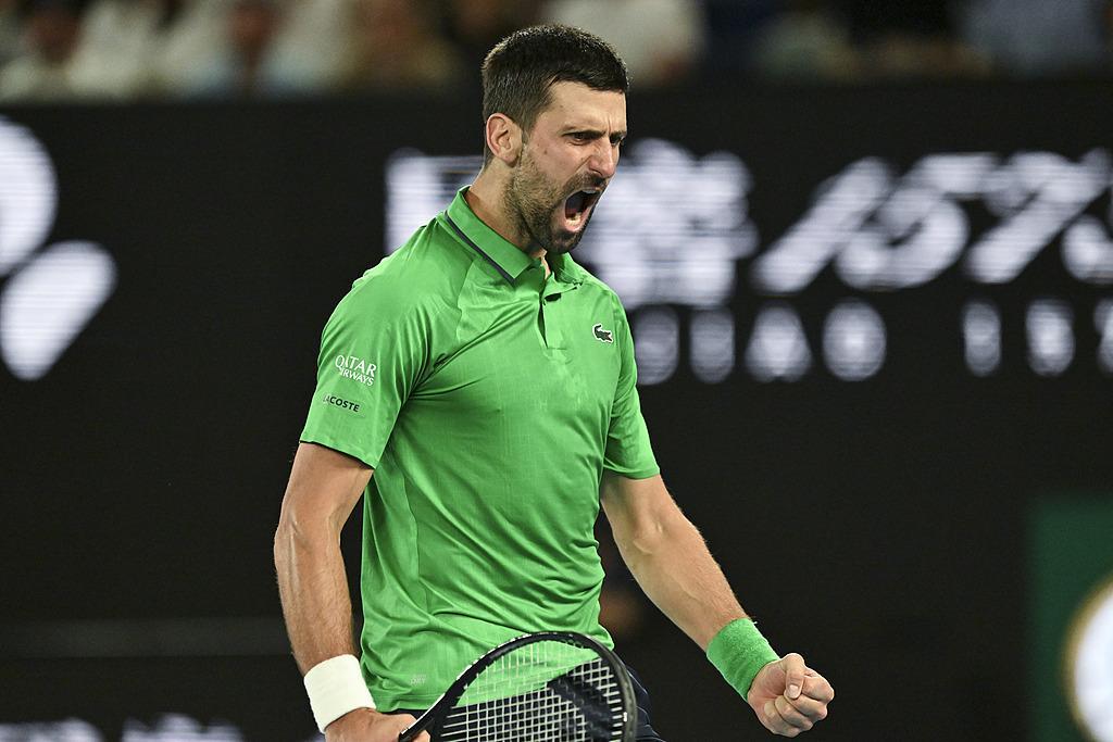 体坛联播｜辛纳坦言德约最伟大，本菲卡希望穆帅再胜皇马